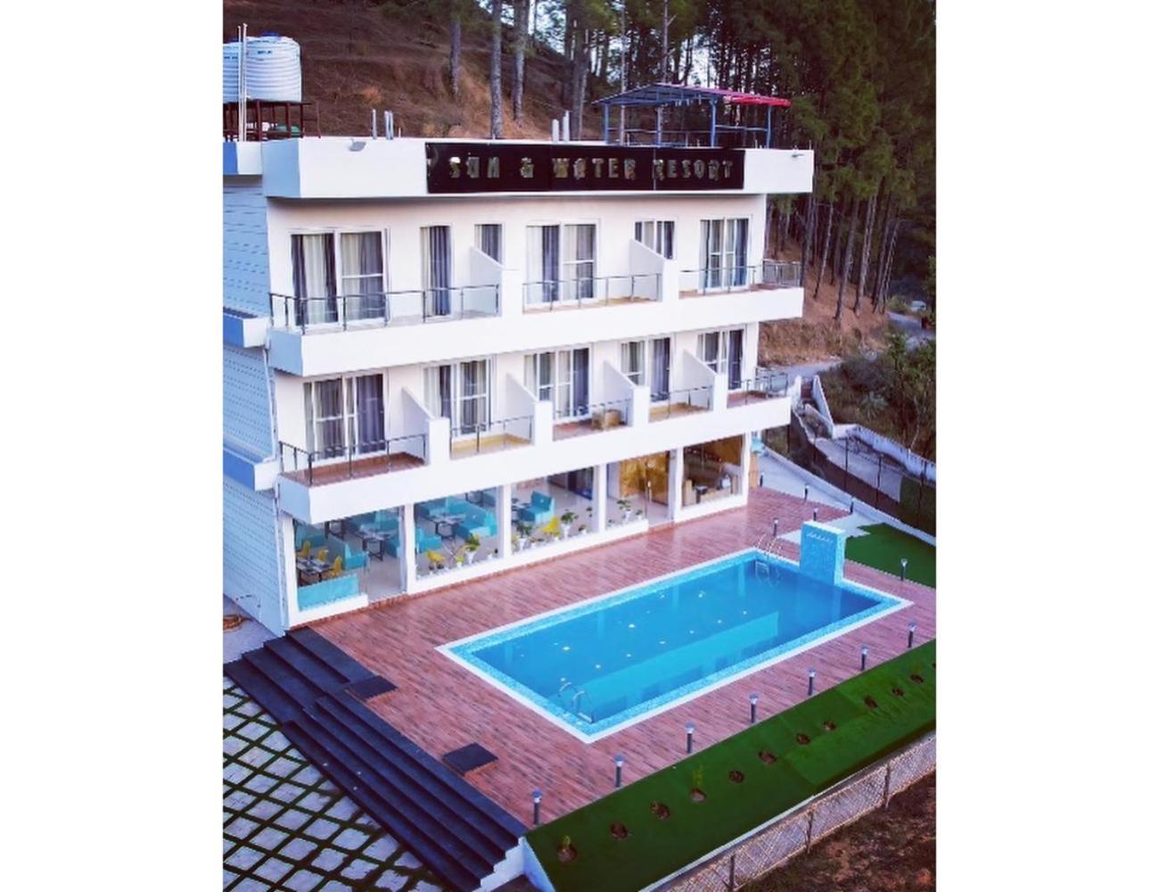 Sun & Water Resort, Vission, Chandak Pithoragarh Luaran gambar